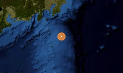 33.70°N, 140.50°E