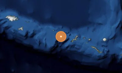 52.08°N, 176.48°E