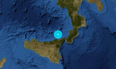 64 km NW of Reggio Calabria, Italy
