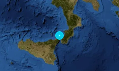 32 km NNW of Reggio Calabria, Italy