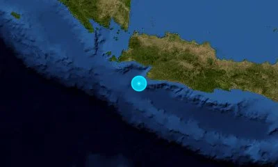 142 km SW of Citeureup, Indonesia
