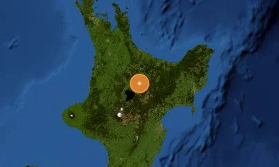 38.52°S, 176.21°E