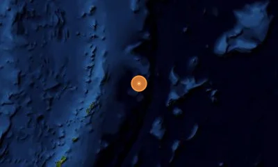 15.86°N, 147.26°E