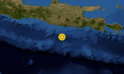 115 km SSW of Trenggalek, Indonesia