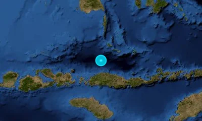 96 km al NNE de Labuan Bajo, Indonesia