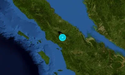 63 km al SSO de Pematangsiantar, Indonesia