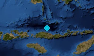 88 km al NNE de Ruteng, Indonesia