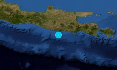 376 km SE of Honolulu, United States